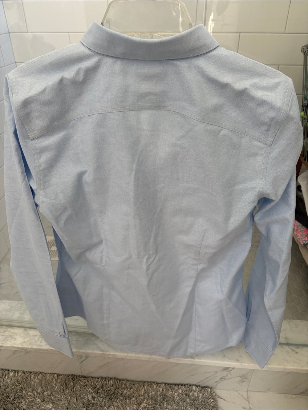 Women’s Brooks Brothers Pale Blue Button-Down Oxford Shirt - Picture 7 of 7